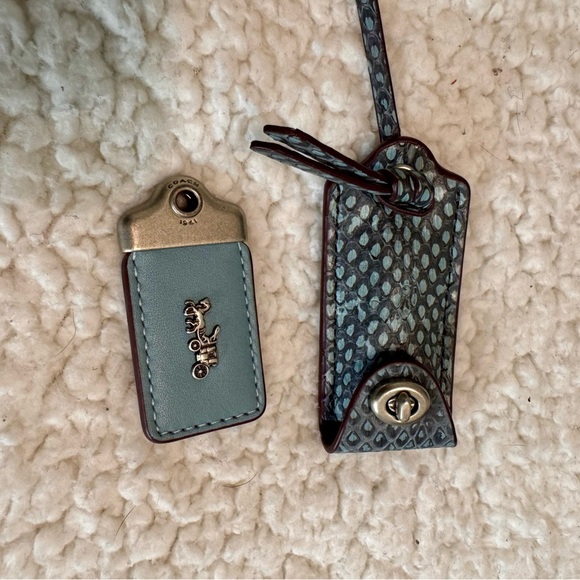 Coach 1941 Hangtag and Clochette Exotic - Picture 1 of 3